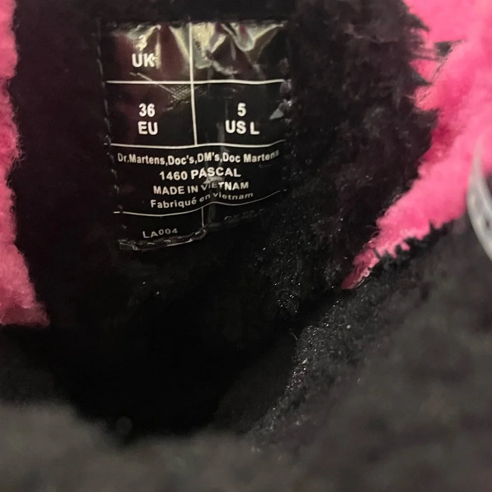 Dr. Martens 1460 Pascal Pink Faux Shearling Combat Lace Up Boots Girls Size 5